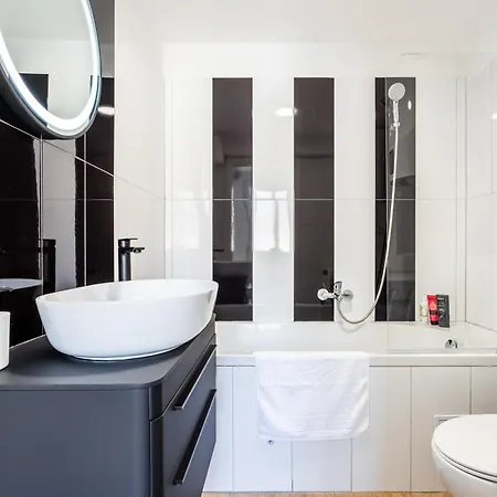 Zeus Downtown Appartement Split