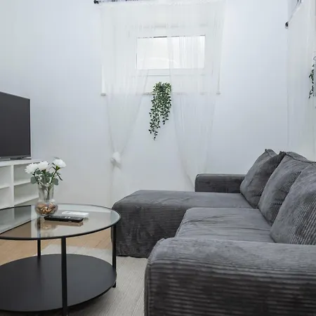 Zeus Downtown Appartement