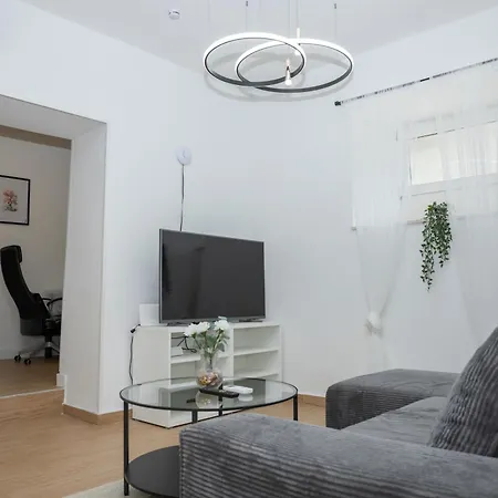 Appartement Zeus Downtown *