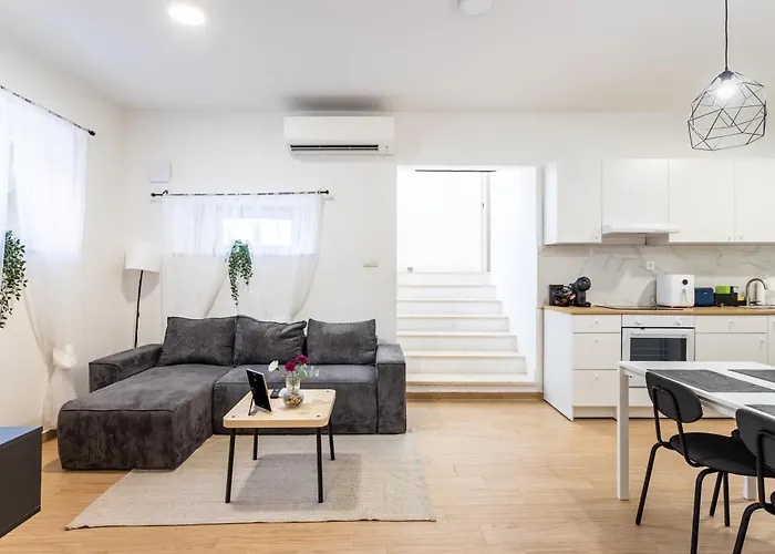 Zeus Downtown * Спліт